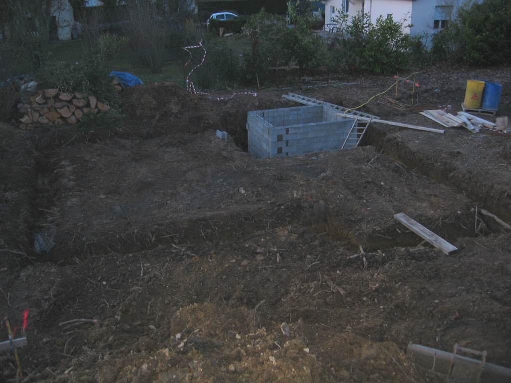 Fouilles des fondations.
